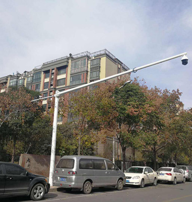 長懸臂道路監控杆（gǎn）